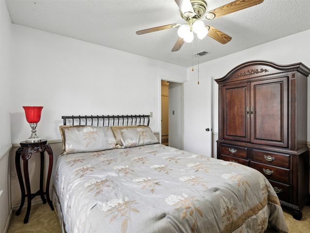 1920 E Tudor Street, Paris, TX 75460