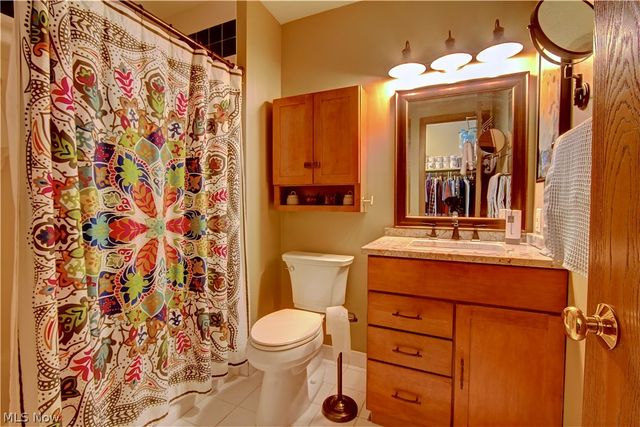 30105 Center Ridge Road G, Westlake, OH 44145
