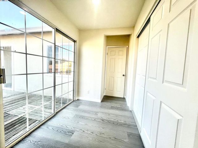 25696 Lander Ave, Hayward, CA 94544