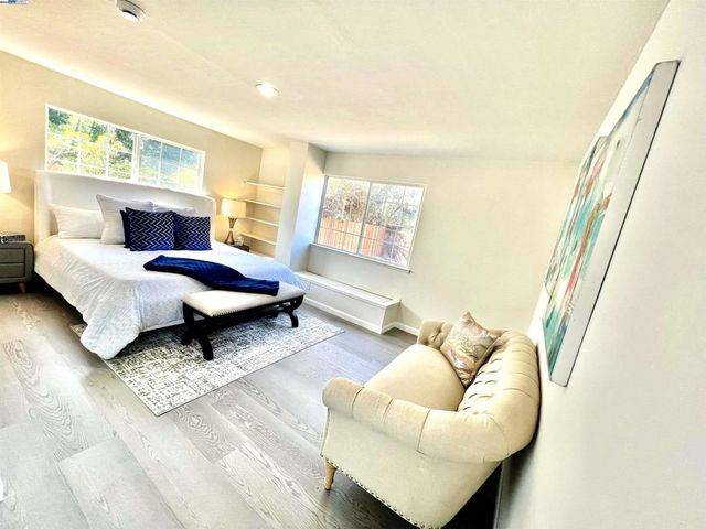 25696 Lander Ave, Hayward, CA 94544