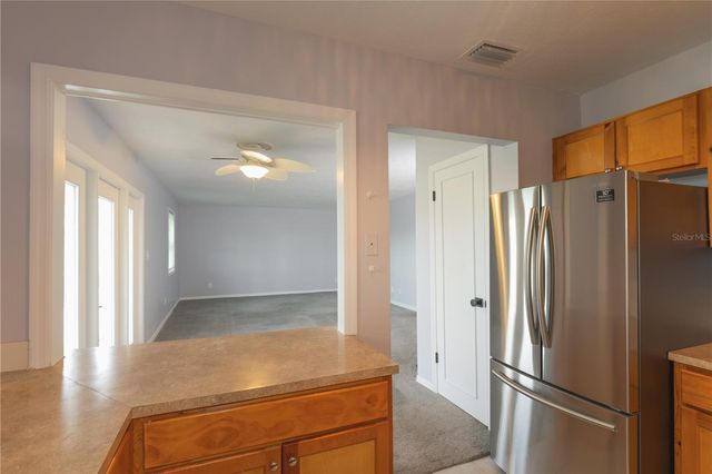 123 SEAHORSE DRIVE SE D, St Petersburg, FL 33705