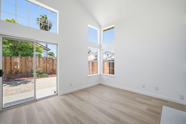 40352 Linaria Circle, Fremont, CA 94538