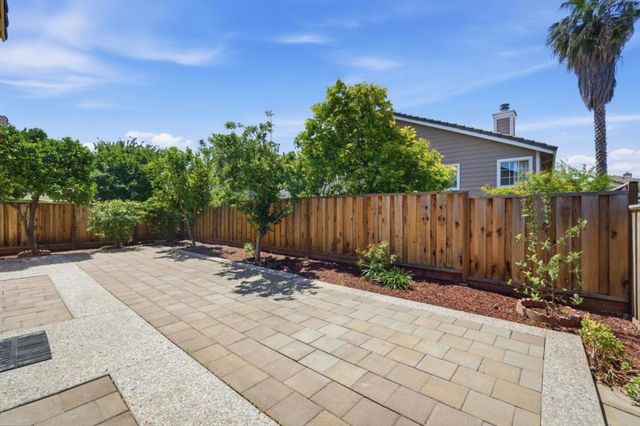 40352 Linaria Circle, Fremont, CA 94538