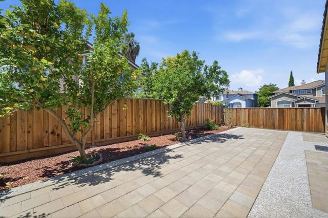 40352 Linaria Circle, Fremont, CA 94538
