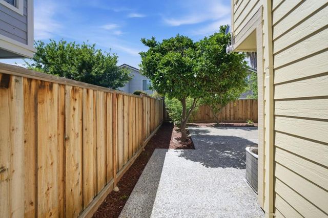 40352 Linaria Circle, Fremont, CA 94538