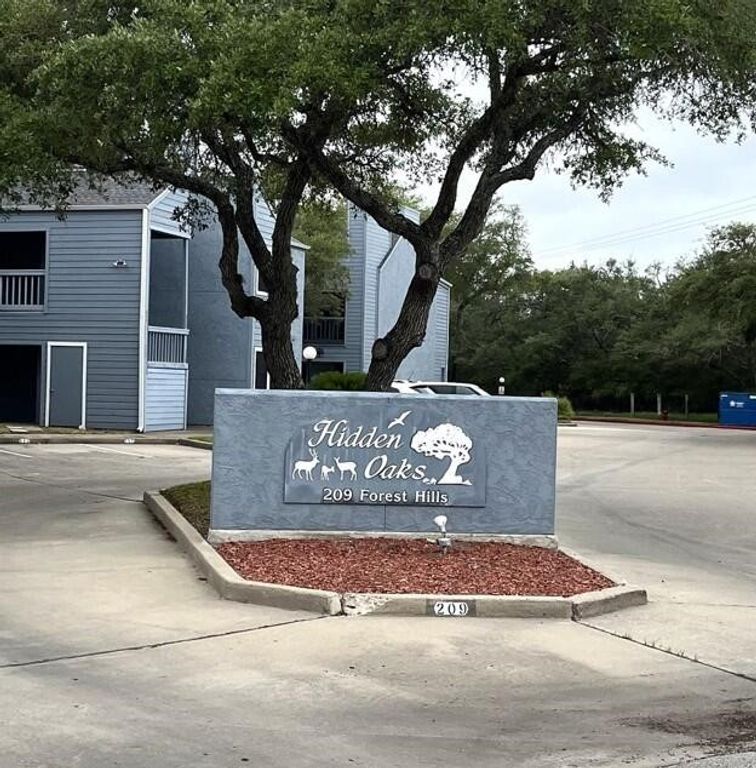 209 Forest Hills 233, Rockport, TX 78382 — exterior