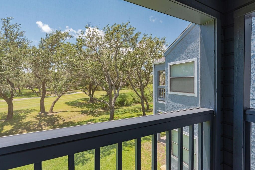 209 Forest Hills 233, Rockport, TX 78382 — photo 3