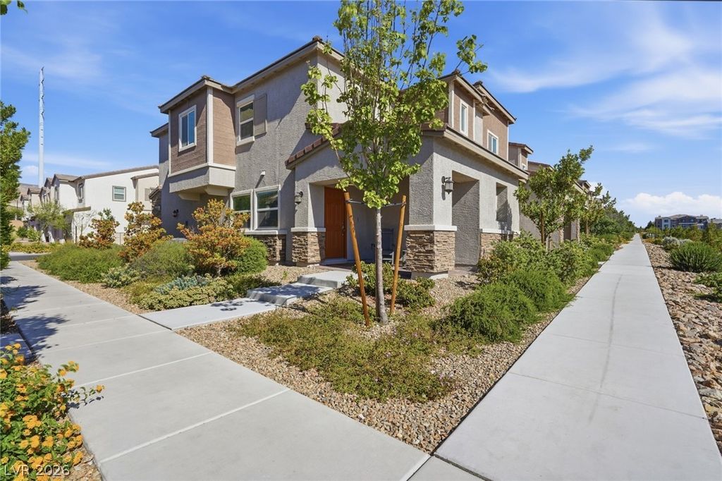 6138 Foxes Dale Street, Las Vegas, NV 89166 — exterior
