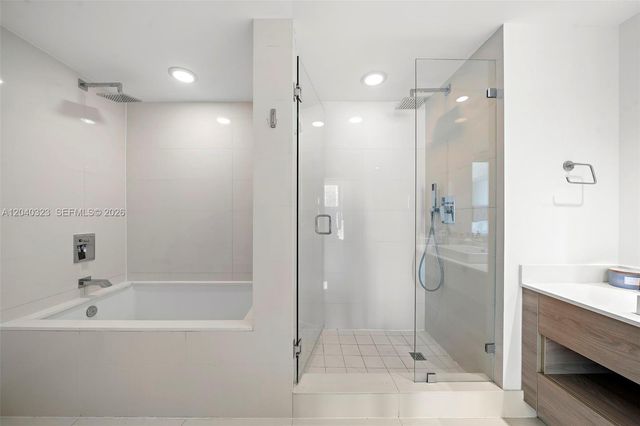 1300 S Miami Avenue 2110, Miami, FL 33130