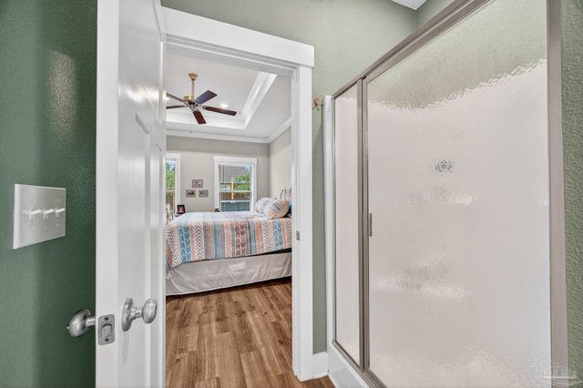 6608 Covington Cir, Pensacola, FL 32526