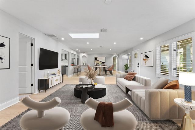 1740 S ORANGE AVENUE, Sarasota, FL 34239