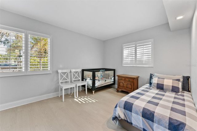 1740 S ORANGE AVENUE, Sarasota, FL 34239