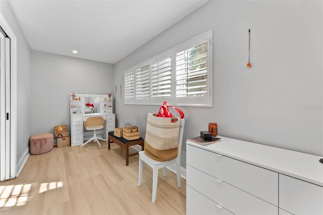 1740 S ORANGE AVENUE, Sarasota, FL 34239