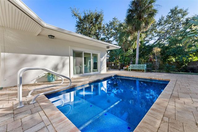 1740 S ORANGE AVENUE, Sarasota, FL 34239