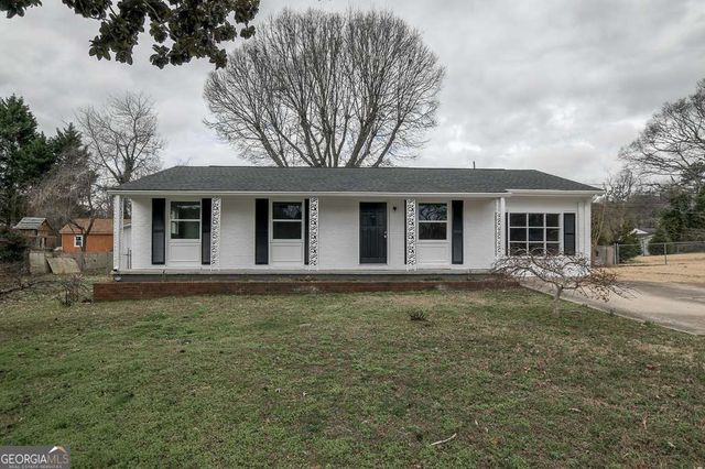 2620 Walnut Road, Gainesville, GA 30506