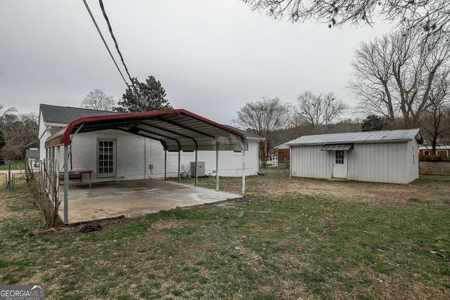 2620 Walnut Road, Gainesville, GA 30506