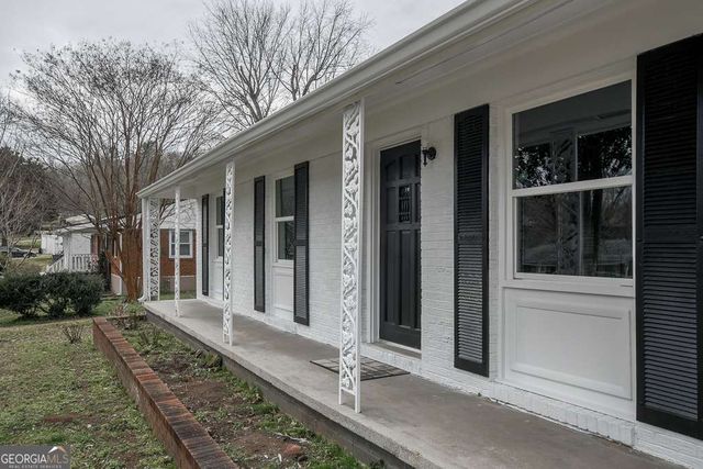 2620 Walnut Road, Gainesville, GA 30506