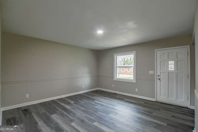 2620 Walnut Road, Gainesville, GA 30506