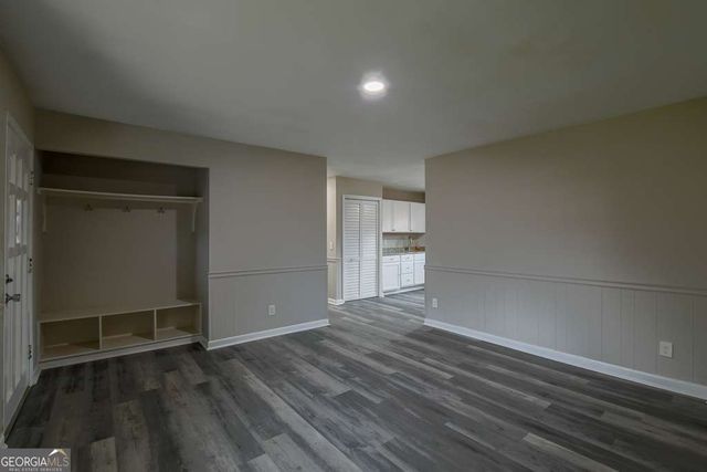 2620 Walnut Road, Gainesville, GA 30506