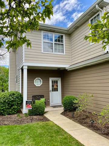 547 Woodcrest Drive, Mundelein, IL 60060