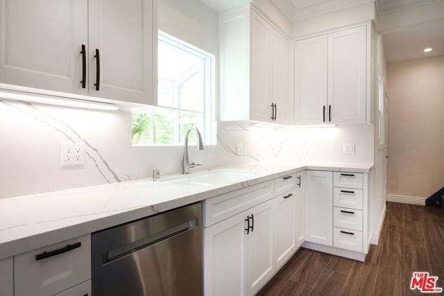 442 S ROXBURY Drive A, Beverly Hills, CA 90212