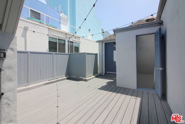 442 S ROXBURY Drive A, Beverly Hills, CA 90212