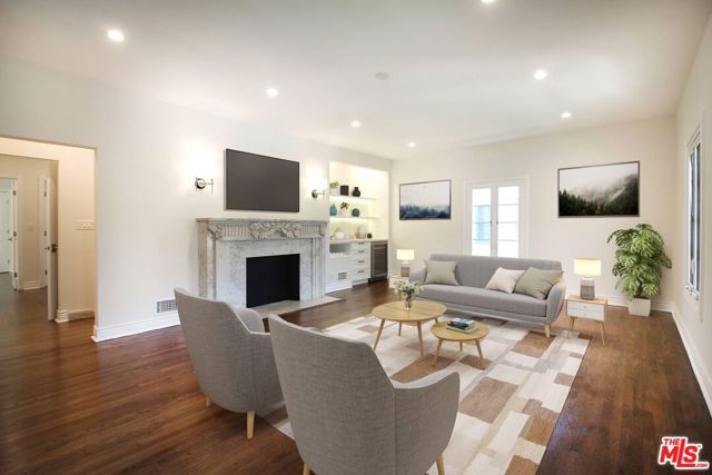 442 S ROXBURY Drive A, Beverly Hills, CA 90212