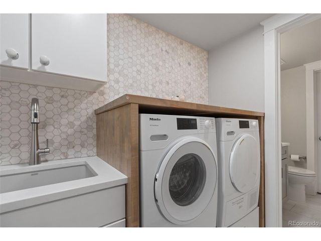 6965 Independence St, Arvada, CO 80004