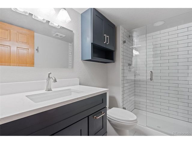 6965 Independence St, Arvada, CO 80004