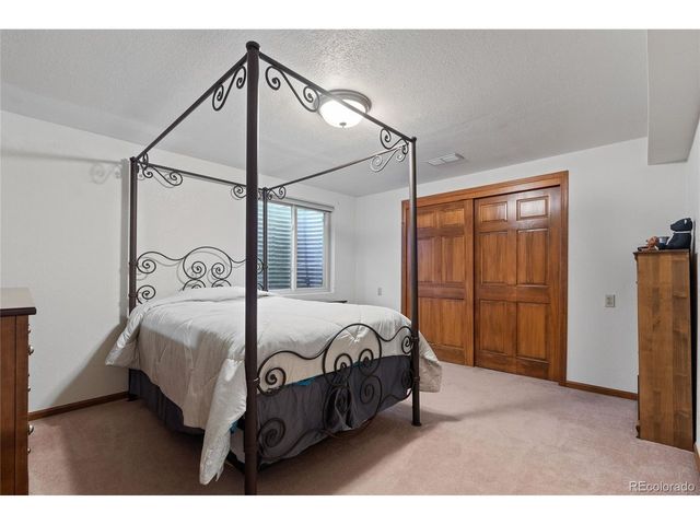 6965 Independence St, Arvada, CO 80004