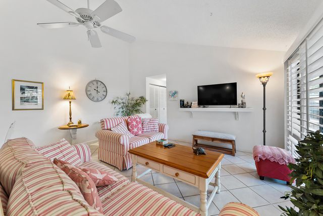 1801 S Us Highway 1 9d, Jupiter, FL 33477