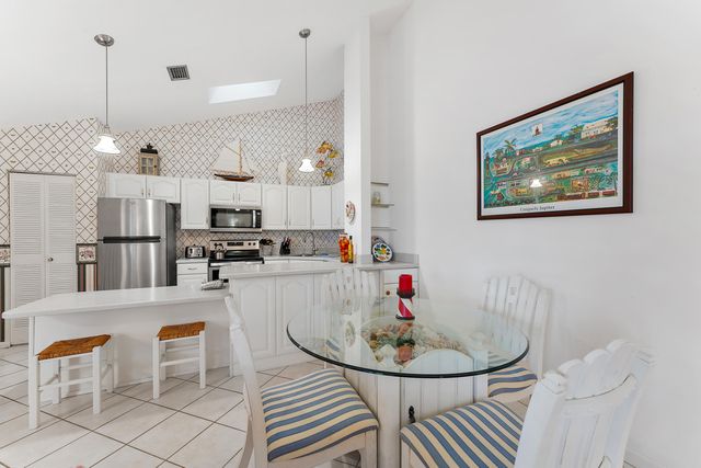 1801 S Us Highway 1 9d, Jupiter, FL 33477