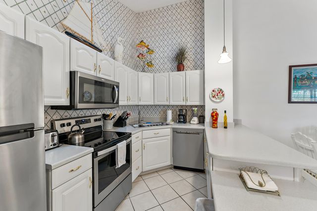 1801 S Us Highway 1 9d, Jupiter, FL 33477