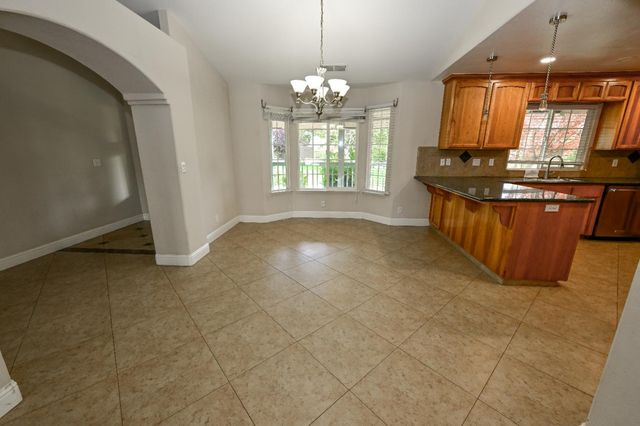 21088 Forest Glen Road, Madera, CA 93638