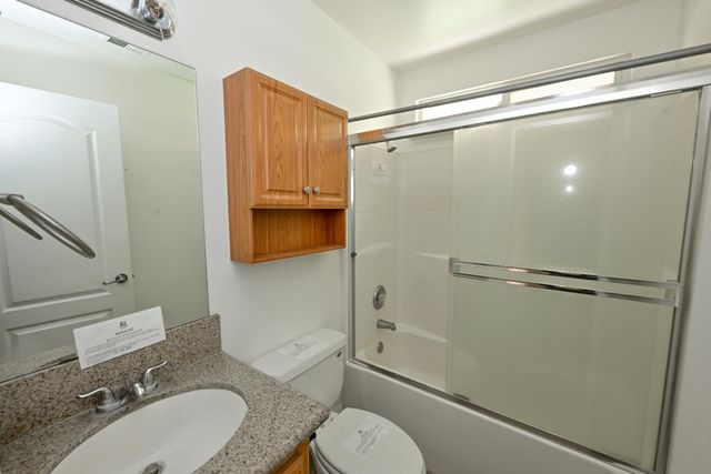 21088 Forest Glen Road, Madera, CA 93638