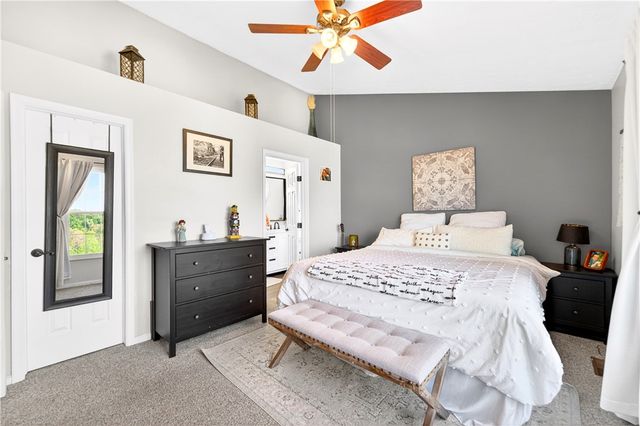 817 Lexington Dr, Hopewell Twp, PA 15001