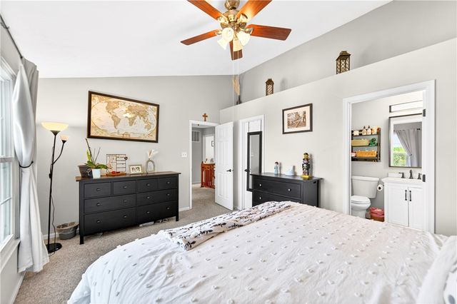 817 Lexington Dr, Hopewell Twp, PA 15001