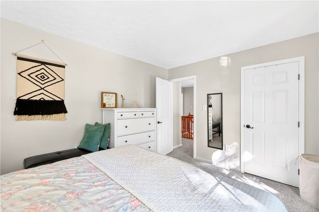 817 Lexington Dr, Hopewell Twp, PA 15001