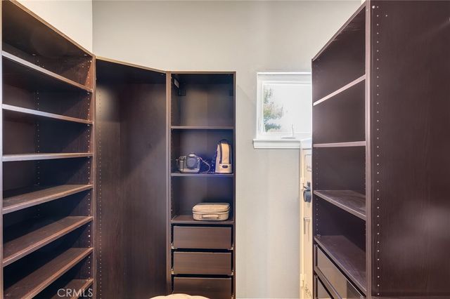 7026 Cataba Road, Oak Hills, CA 92344