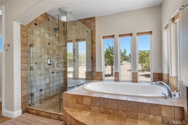 7026 Cataba Road, Oak Hills, CA 92344