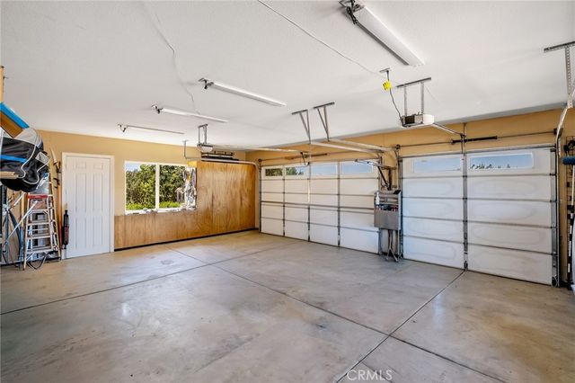 7026 Cataba Road, Oak Hills, CA 92344