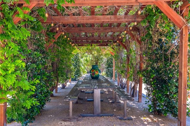 7026 Cataba Road, Oak Hills, CA 92344