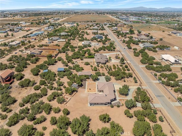 7026 Cataba Road, Oak Hills, CA 92344