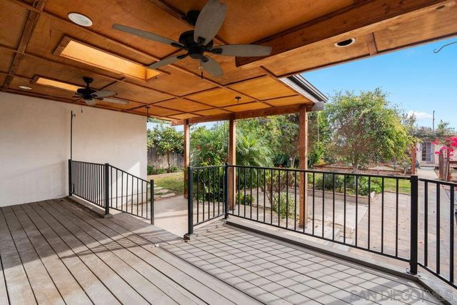 5469 Roswell St, San Diego, CA 92114