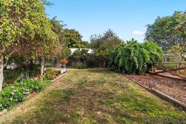 5469 Roswell St, San Diego, CA 92114