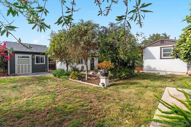 5469 Roswell St, San Diego, CA 92114