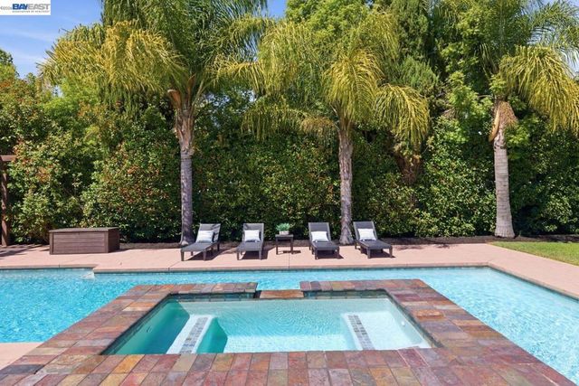 809 Contada Cir, Danville, CA 94526