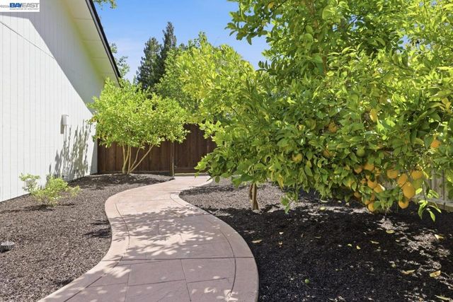 809 Contada Cir, Danville, CA 94526