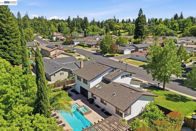 809 Contada Cir, Danville, CA 94526
