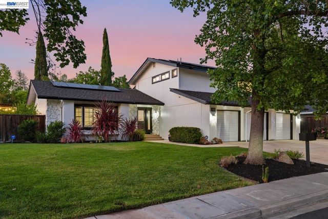 809 Contada Cir, Danville, CA 94526
